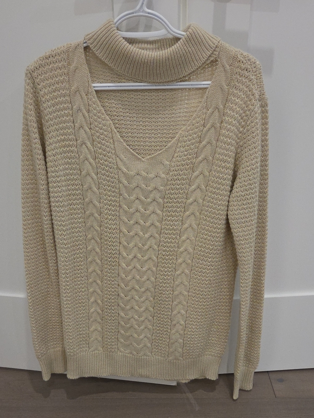 Classic Cable V-Neck Sweater in Cream